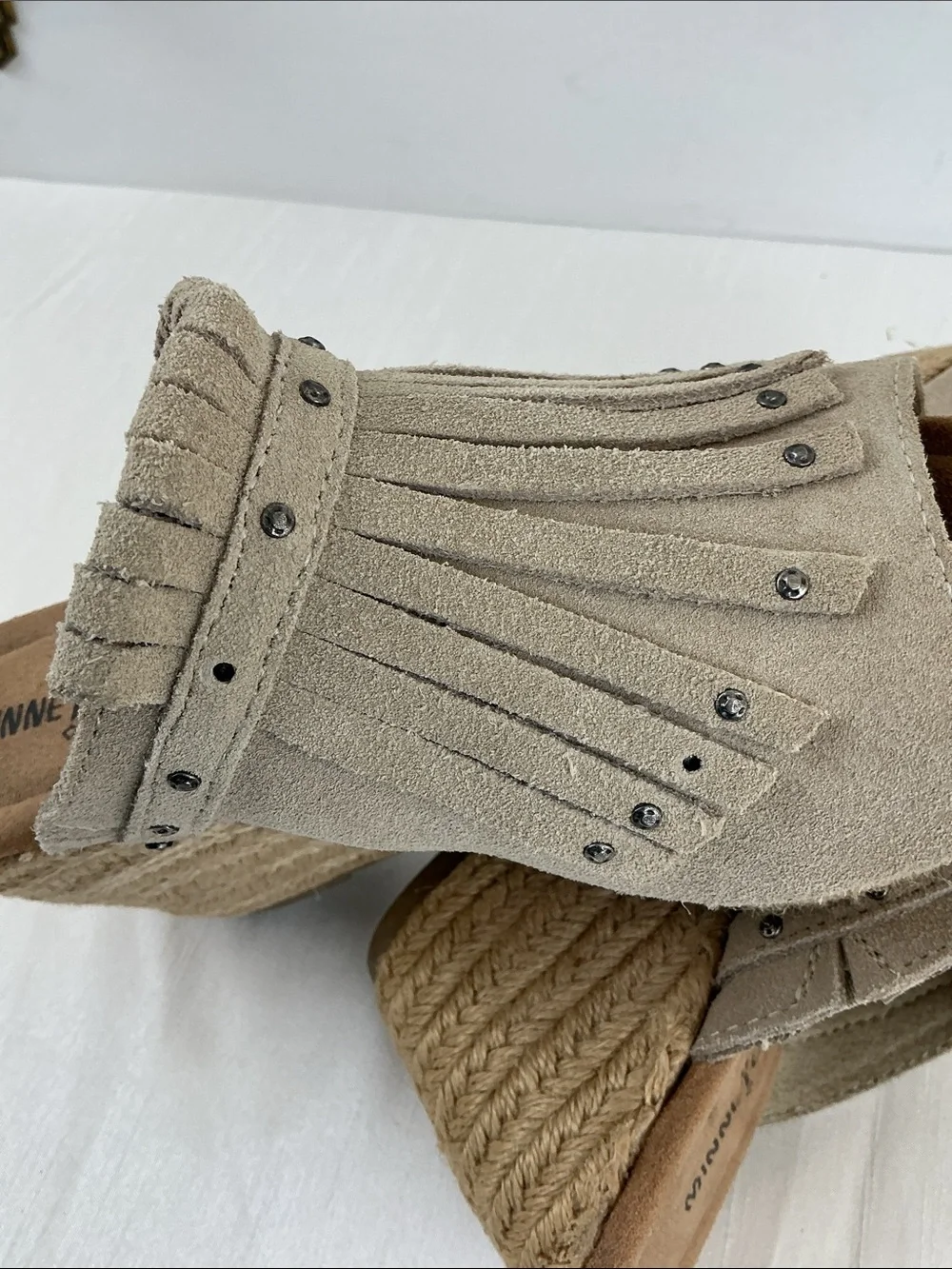 Minnetonka Suede Fringe Wedge Sandal Boho Peep Toe